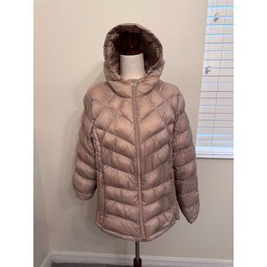 EUC Michael Kors Neutral Rose Gold Packable Puffer Lightweight Down Jacket XL